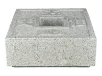 Vasca quadrata cinese con simboli in pietra (granito rosa) (Tsukubai) scolpita a mano per giardini zen, 45x45xh22 cm - GFW203D45